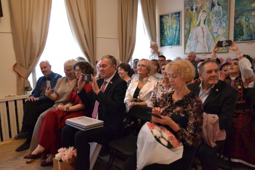 В музее Янки Купалы в Печищах представили сборник стихов Галины Барановой