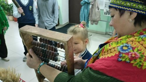 Кильдеевским школьникам показали предметы старины