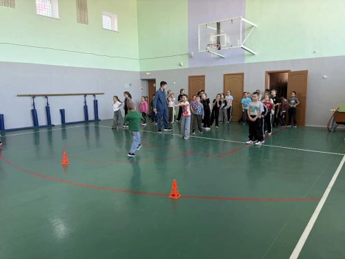 Верхнеуслонские гимназисты получили памятки по дорожной безопасности