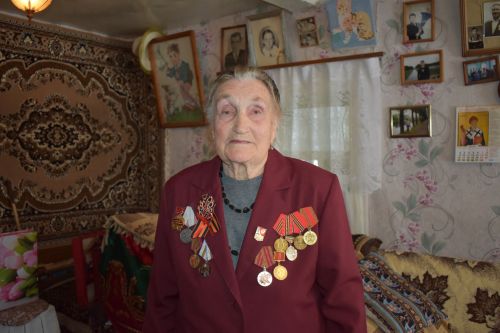 «Гимн жизни»: 94 года стойкости, труда и любви к родной земле