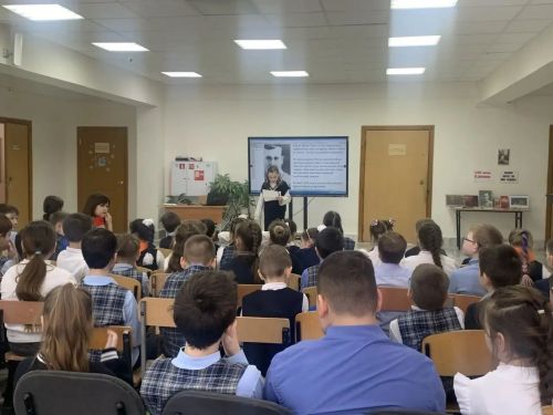 Школьники Набережных Моркваш почтили память поэта-героя Мусы Джалиля