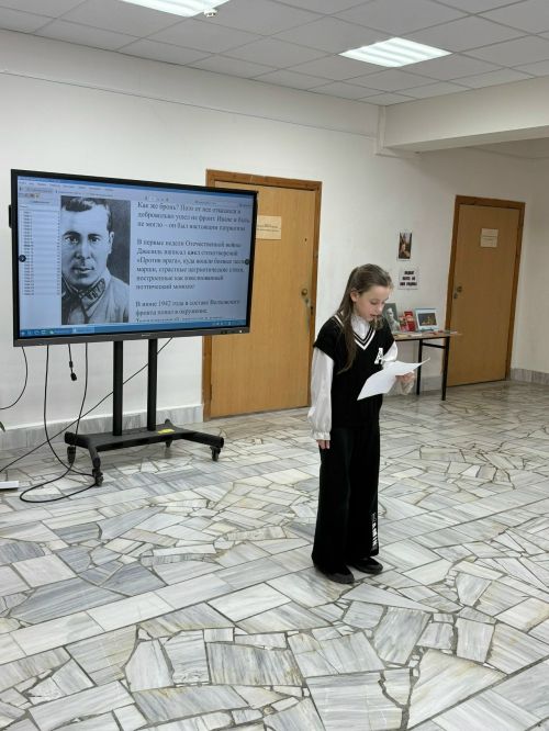 Школьники Набережных Моркваш почтили память поэта-героя Мусы Джалиля