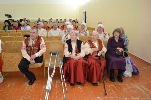 «Балкыш» - день второй: возраст для творчества - не помеха