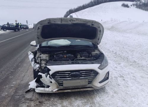 ДТП в Верхнеуслонском районе: двое пострадавших доставлены в больницу