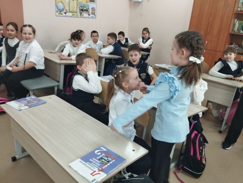 Урок вежливости «Удивительная сила доброго слова» прошел для гимназистов