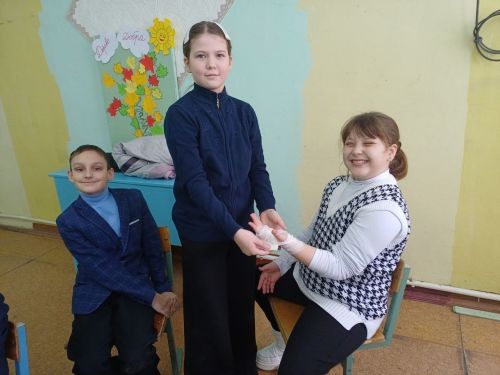 Школьников в Татарско-Бурнашевской СОШ научили первой помощи
