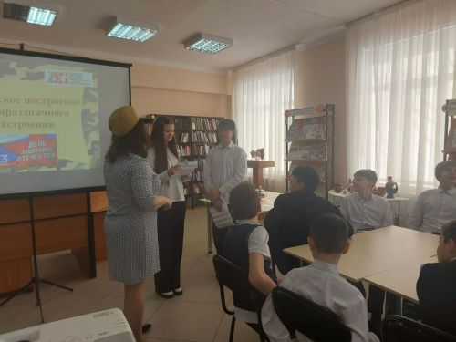 Гимназисты Верхнего Услона сразились в «Армейском построении»
