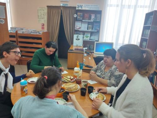 В библиотеке встретили Масленицу блинами и мастер-классом для детей