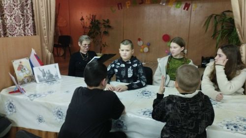 Патриотический час о верности Отчизне провели в Ямбулатовском ДК