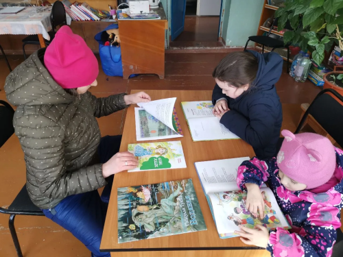 Кызыл Байракта “Әниемнең теле” чарасы узды
