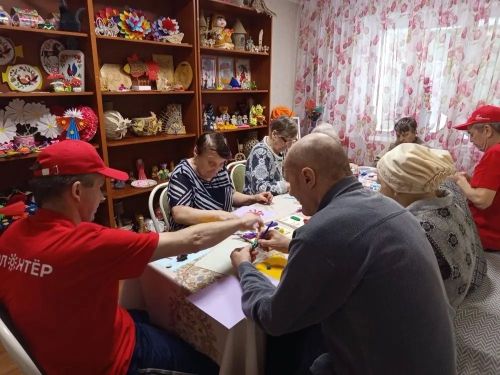 Морские обитатели из пластилина: мастер-класс прошел в доме-интернате