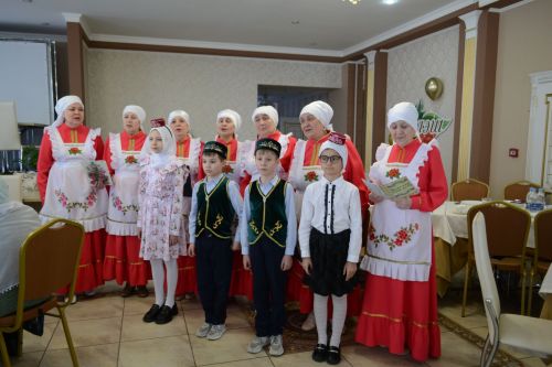 «Их сердца излучают свет»: в Верхнем Услоне прошел благотворительный ифтар