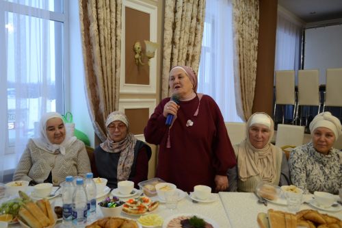 «Их сердца излучают свет»: в Верхнем Услоне прошел благотворительный ифтар