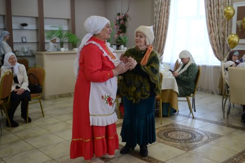 «Их сердца излучают свет»: в Верхнем Услоне прошел благотворительный ифтар