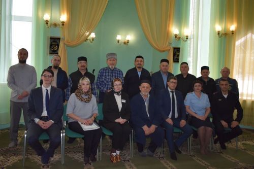 В Верхнем Услоне прошла встреча имамов с органами власти
