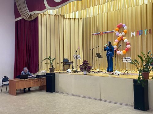 В Введенской Слободе чествовали защитников и дарили весеннее тепло женщинам
