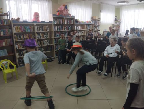 Балалар китапханәсендә Александр Роу иҗатына багышлан квиз-уен узды