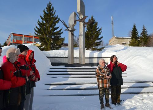 В Верхнем Услоне стартовал Марш памяти с участием «Снежного десанта»