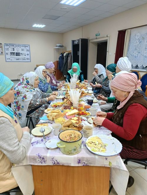 Вахитта ифтар ашына җыелдылар
