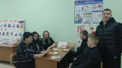 В Кильдееве ко Всемирному дню поэзии читали любимые строки классиков