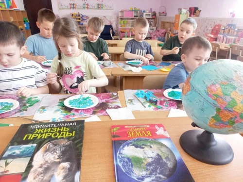 Балалар планетабызны сакларга өнди