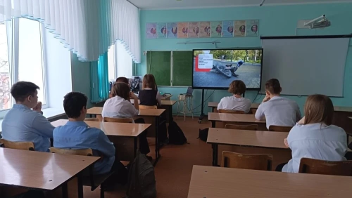 Школьникам Верхнеуслонского района показали фильм об опасности мотоциклов