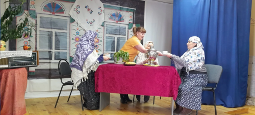 Мәмәтхуҗада театр дөньясының сәхнә арты белән таныштылар