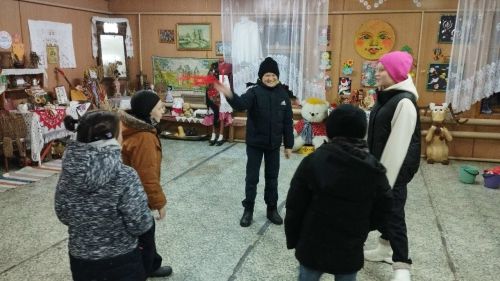 В Ямбулатове детям рассказали о правилах пожарной безопасности