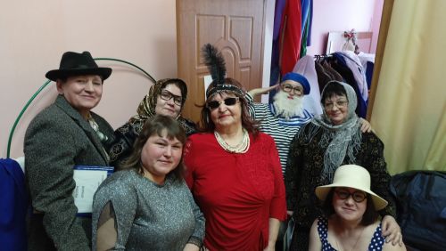 В Кильдееве объединили 23 февраля и 8 марта в праздничном концерте «23 + 8»
