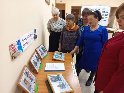 «Сердце ждет, а тыл крепчает»: в Печищах поздравили жен и матерей бойцов СВО