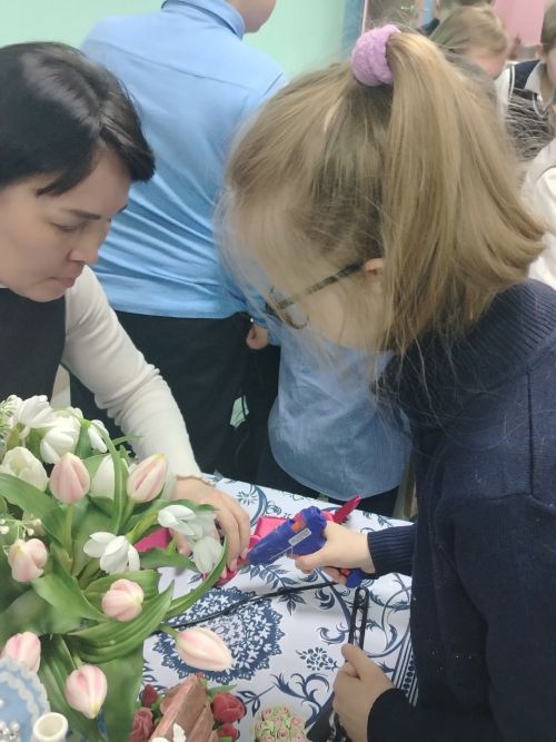 В Верхнеуслонской гимназии прошла невероятная ярмарка талантов