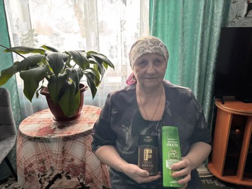 Волонтеры «Движения Первых» поздравили пожилых женщин с 8 Марта в Верхнем Услоне