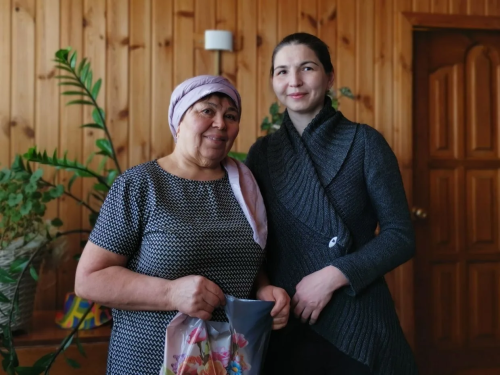 Кызыл Байракта сугыш чоры балаларын өйләрендә котладылар