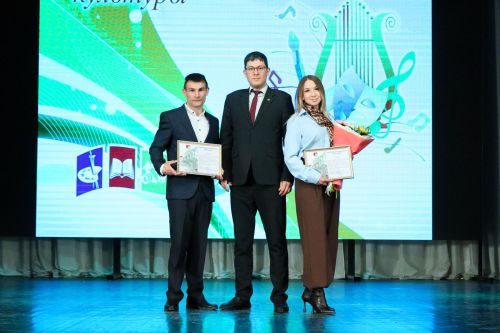 В Верхнеуслонском районном Доме культуры отметили День работника культуры