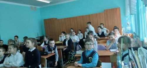 Школьникам Верхнего Услона рассказали об истории родного села к 95-летию района