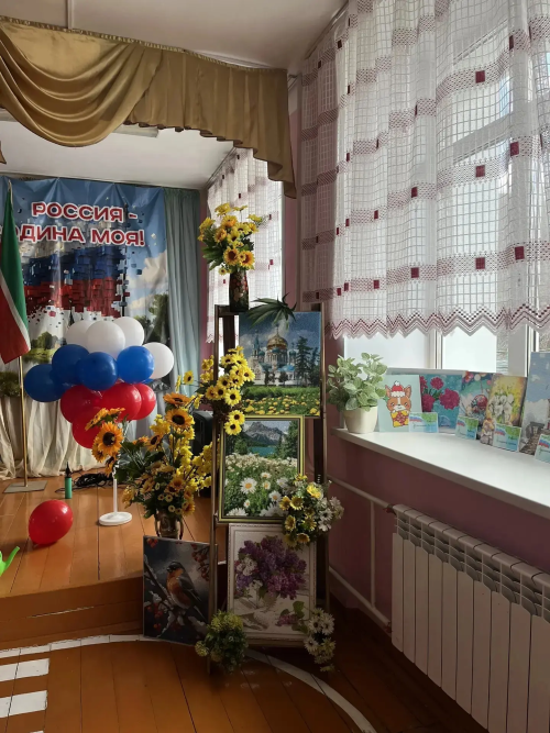 Мәктәптә алмаз мозаикасы техникасы күргәзмәсе узды