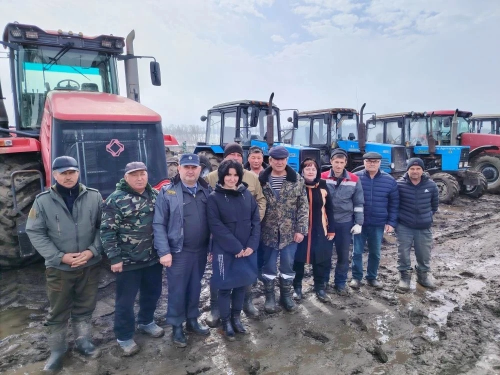Авыл хуҗалыгы оешмалары язгы кыр эшләренә әзер