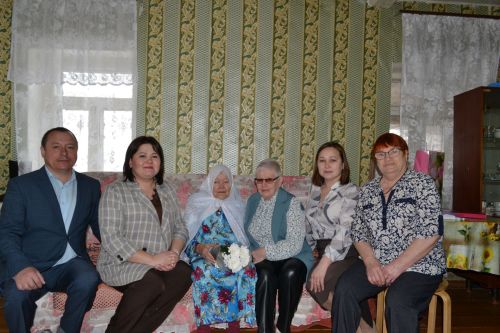 «Вот и старость пришла»: 95 лет исполнилось Галиме Гайфуллиной из Матюшина
