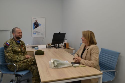 Кадровый центр «Работа России» в Верхнем Услоне помогает жителям