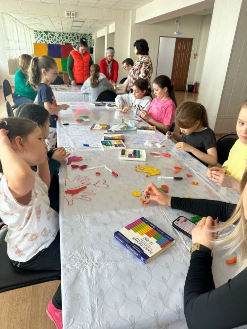 В Верхнем Услоне создали панно «Я — будущее страны»