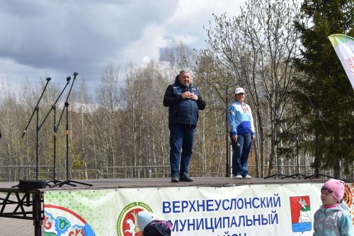 В Парке культуры и отдыха Верхнего Услона встретили весну и Первомай