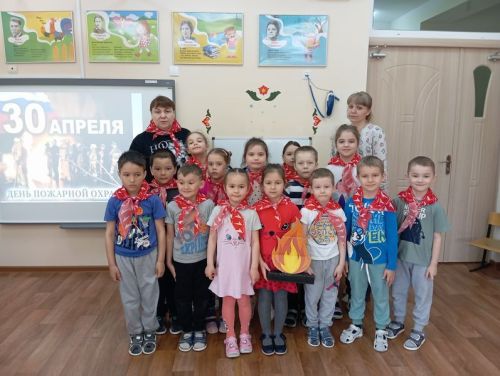 В «Берёзке» прошёл урок пожарной безопасности «Слава храбрым огнеборцам!»