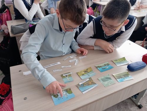 Балалар китапханәсендә районның 95 еллыгына туган якны өйрәнү сәгате узды