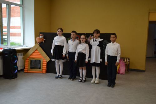 «Добрые люди» подарили школьной столовой новую жизнь