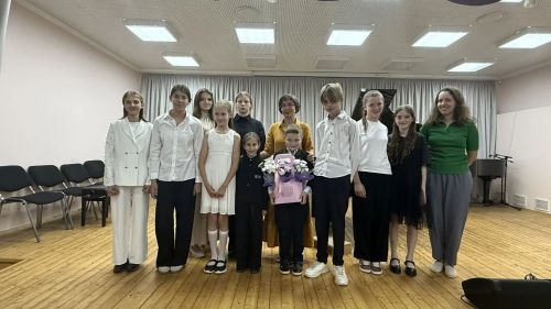 В Верхнем Услоне прошел концерт юных пианистов