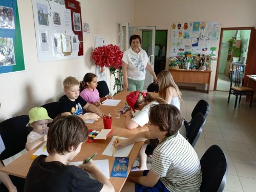 Юные жители Нижнего Услона приняли участие в конкурсе «Летние каникулы»