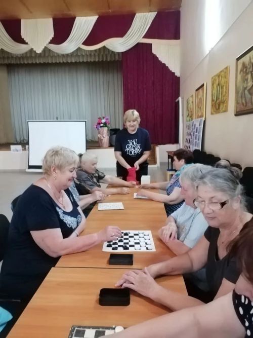 Настольные игры для активного долголетия в Куралове