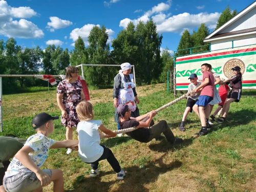 Мәмәтхуҗада иң күңелле Сабан туе узды