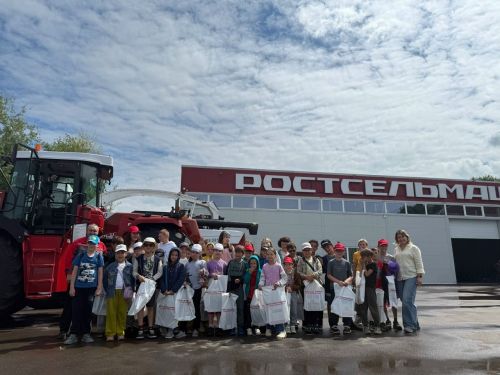 Школьники из Набережных Моркваш побывали на экскурсии в Ростсельмаш