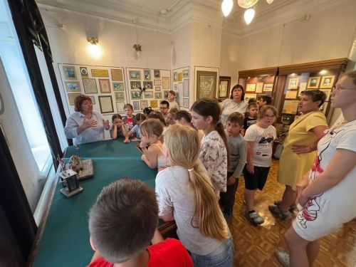 Яр Буе Морквашы балалары Белоруссия әдәбияте белән таныштылар